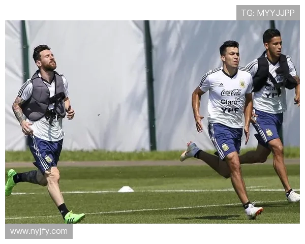 98年世界杯小组赛分组格局与强队命运全景解析深度观察与回顾录